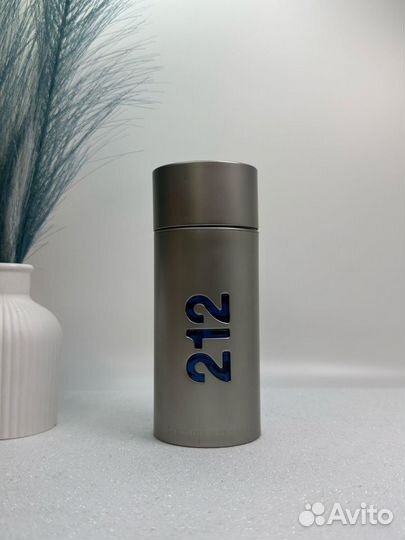 Парфюм Carolina Herrera 212 Vip Men