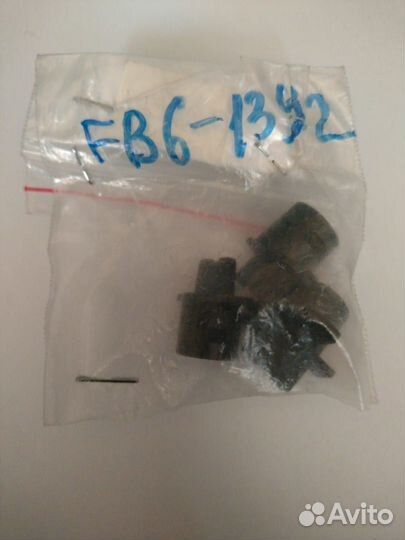 FB6-1392-000000 Подшипник резинового вала (пластик