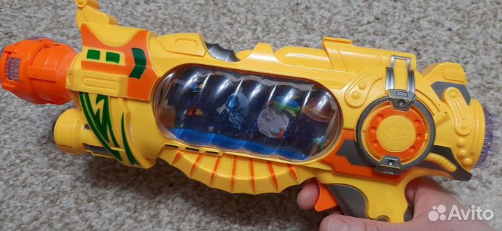 Игрушечный пистолет