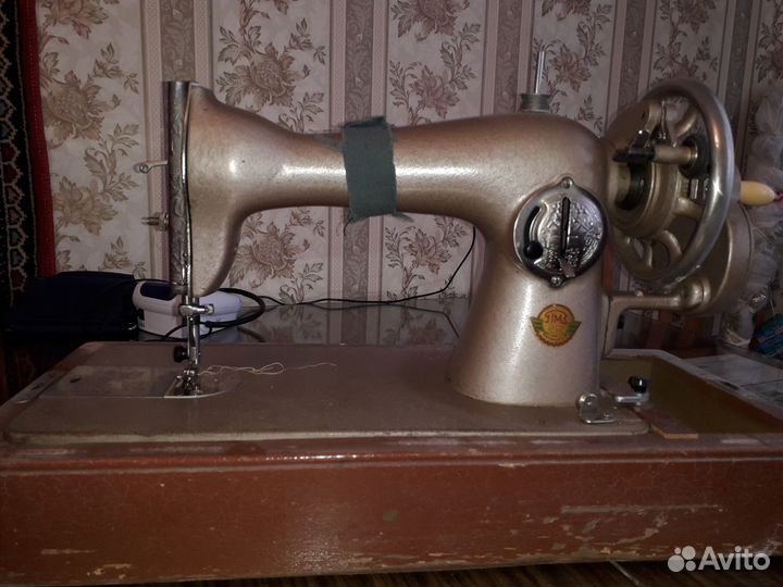 Швейная машинка