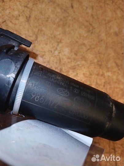 Форсунка омывателя фары KIA Sorento XM