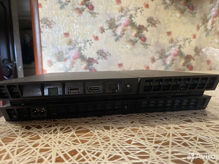 Sony playstation 4 ps4