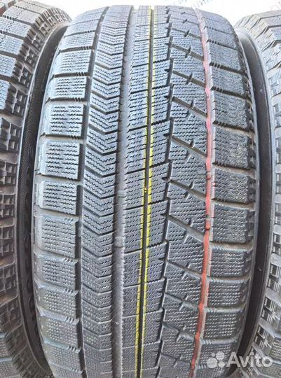 Bridgestone Blizzak VRX 245/50 R18 104W