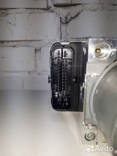 Блок ABS Mitsubishi Outlander GF2W 2.0 4J11 2019