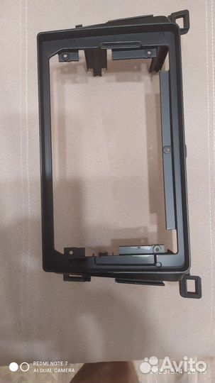 Рамка Toyota RAV4