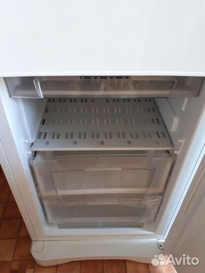 Холодильник indesit бу 200 см
