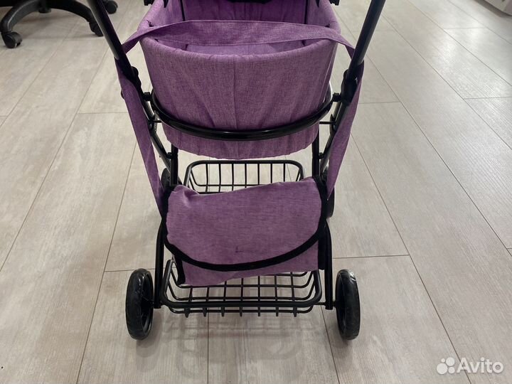 Коляска для кукол