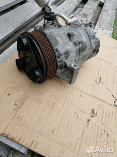 Компрессор кондиционера Bluebird sylphy,X-Trail