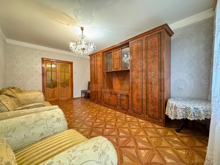 3-к. квартира, 74 м², 8/9 эт.