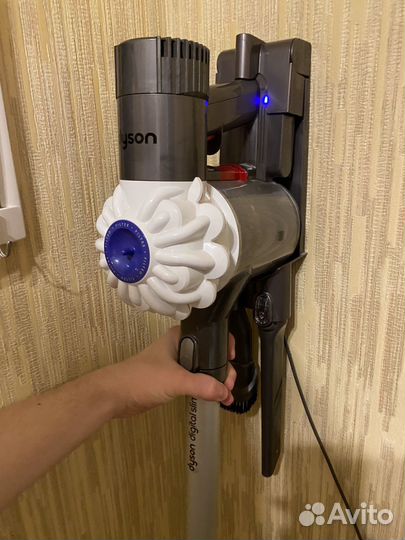 Пылесос Dyson DC62, V6, SV03