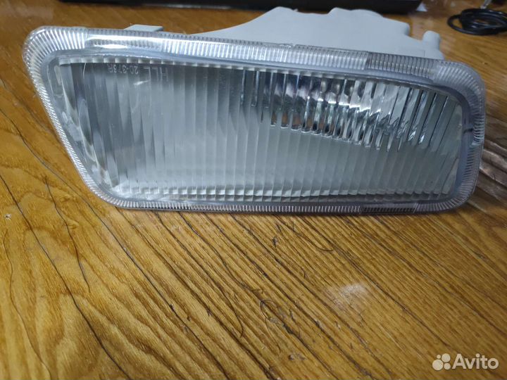 Противотуманные фары Toyota corona premio210