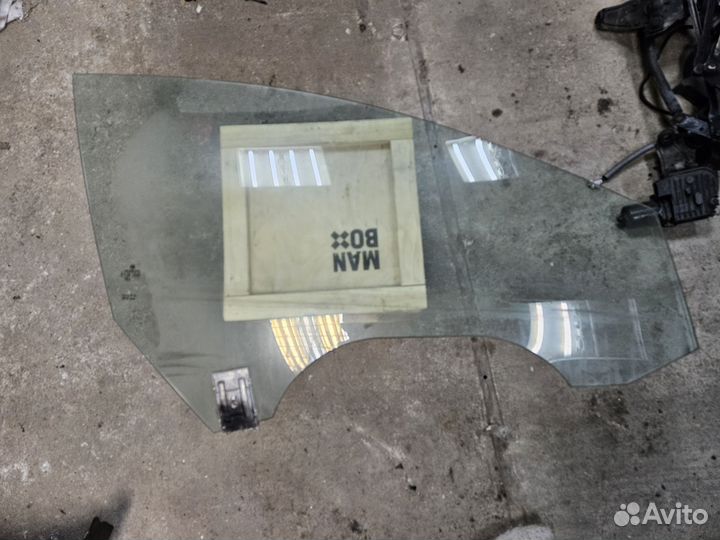 Стёкла на volkswagen passat cc