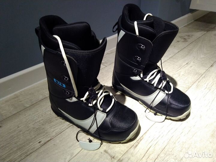 Сноубордические ботинки 45,5 Bone