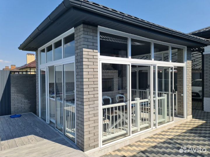 Остекление веранды и террасы беседок