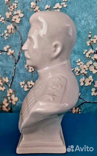 Бюст Сталина фарфор