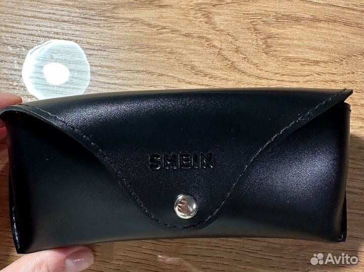 Солнцезащитные очки Shein