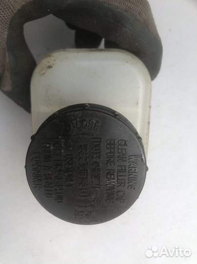 Тормозной бачок Infinity FX 35 / S50