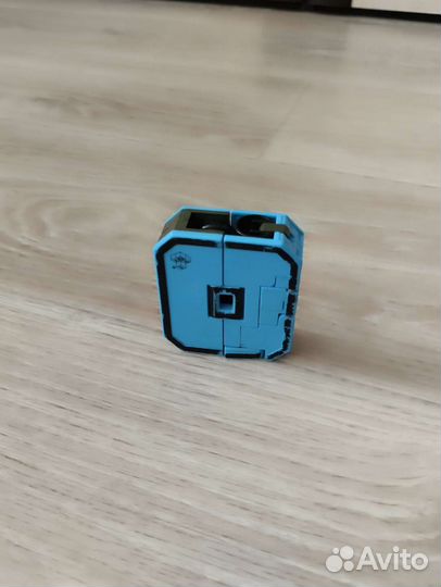 Игрушка робот трансформер