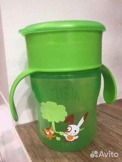 Поильник-непроливайка Avent