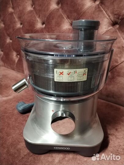 Кухонный комбайн Kenwood FP270 series