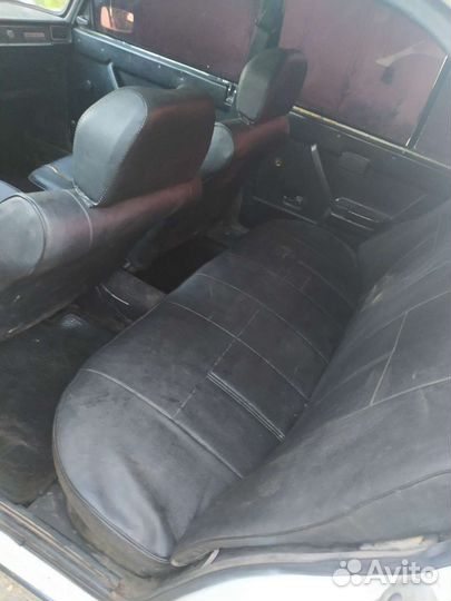 ВАЗ 2105 1.5 МТ, 1996, 100 000 км