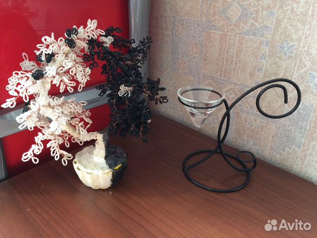 Дерево из бисера и подсвечник