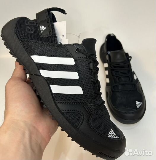 Кроссовки Adidas Doroga мужские