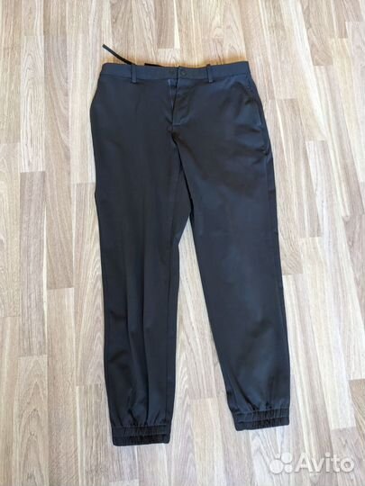 Uniqlo штаны джогеры 48 (M)