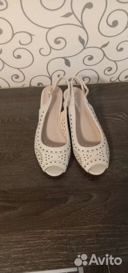 Босоножки женские новые 36