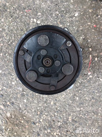 Компрессор кондиционера volkswagen golf 4 jetta