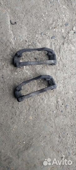 Суппорта и скобы iveco Daily