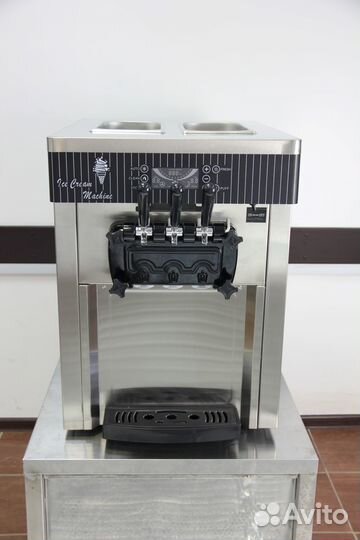 Фризер для мягкого мороженого бу HM929