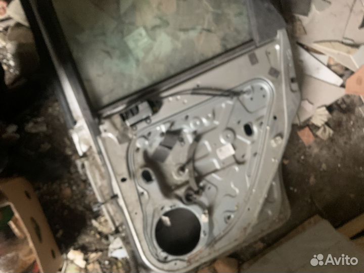 Дверь Ford focus два задний универсал