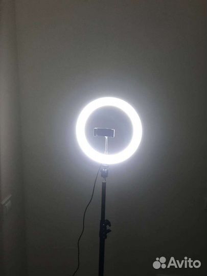 Кольцевая лампа 26 ;33 см