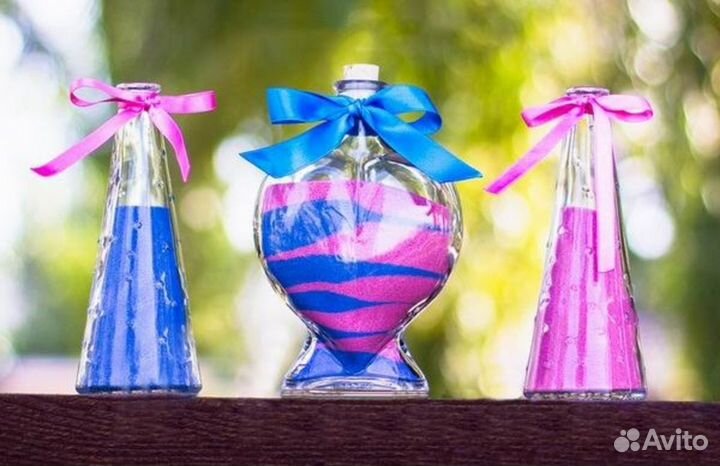 Цветной песок и сосуд Сердце для церемонии