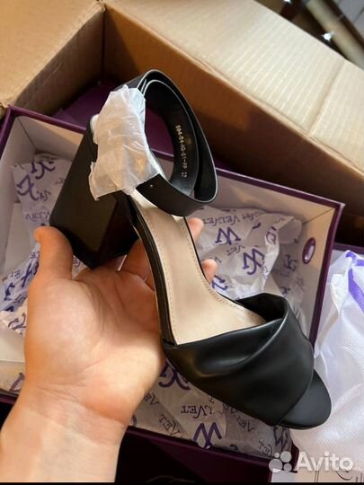 Босоножки женские 37-38 размер