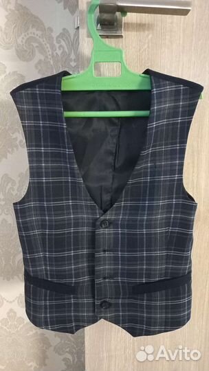 Жилетка для мальчика школьная 128