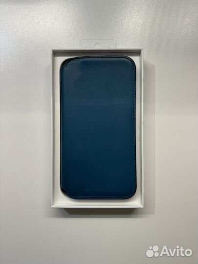 Чехол Apple iPhone 11 Pro Leather Folio Peacock