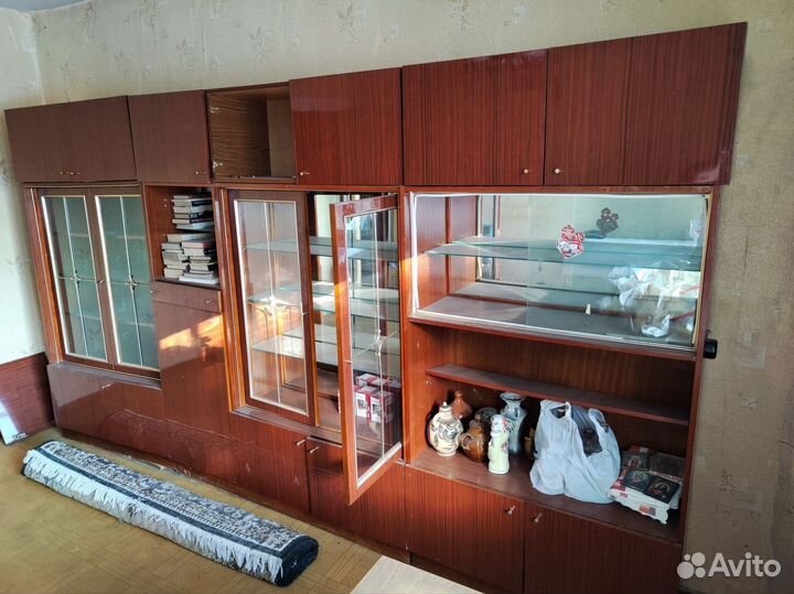 Стенка в гостиную бу