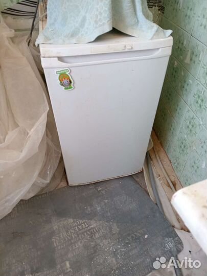 Холодильник на запчасти