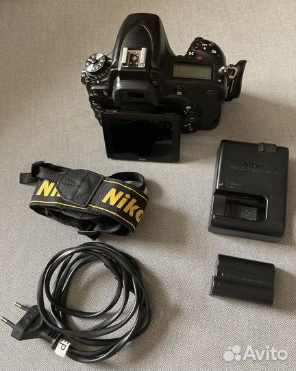 Зеркальный фотоаппарат Nikon D750