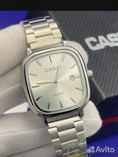 Часы наручные