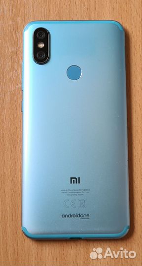Xiaomi Mi A2, 6/128 ГБ