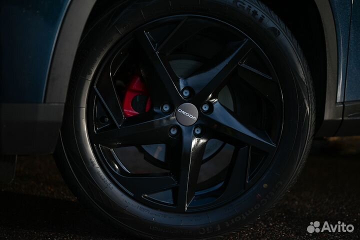 Аренда стильного кроссовера на сутки