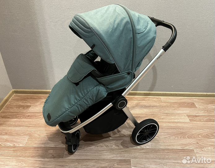 Коляска детская