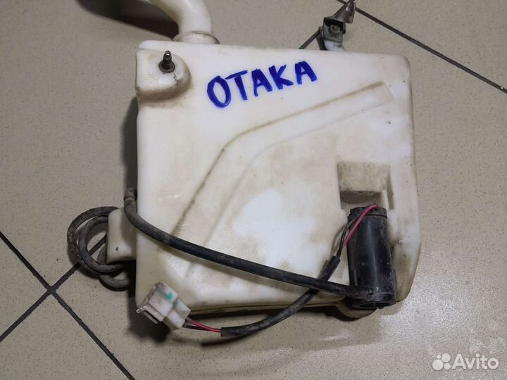 Geely Otaka Бачок омывателя