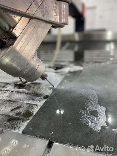 Гидроабразивная резка керамогранита и других мат