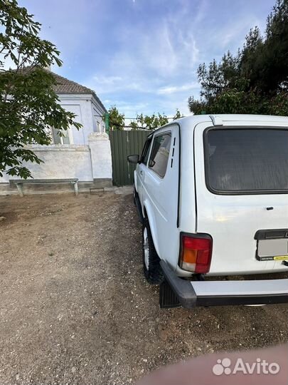 LADA 4x4 (Нива) 1.7 МТ, 2014, 178 000 км