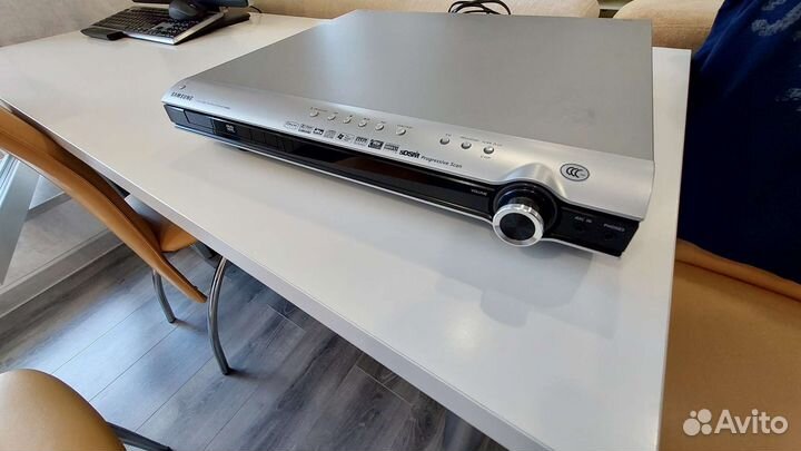 Музыкальный кинотеатр 5.1. Samsung HT-DS960