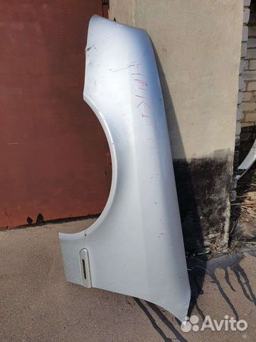Крыло переднее левое на mercedes w208